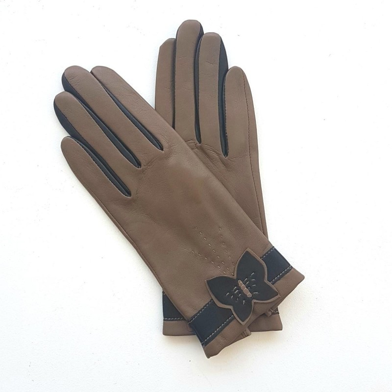 Gants en Cuir d'Agneau Argile Noir Papillon Doublés Soie.