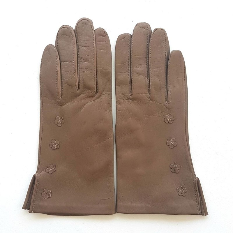 Gants en Cuir d'Agneau Sable Campanule Doublés soie.