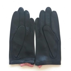 Gants en Cuir d'Agneau Noirs Rose Denise Non Doublés.