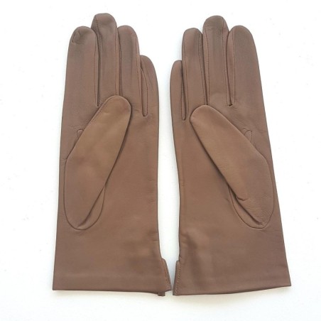 Gants en Cuir d'Agneau Sable Clémentine Doublure en Soie.