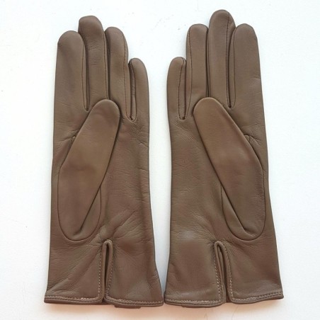Gants en Cuir d'Agneau Sable Irina Doublés Soie.