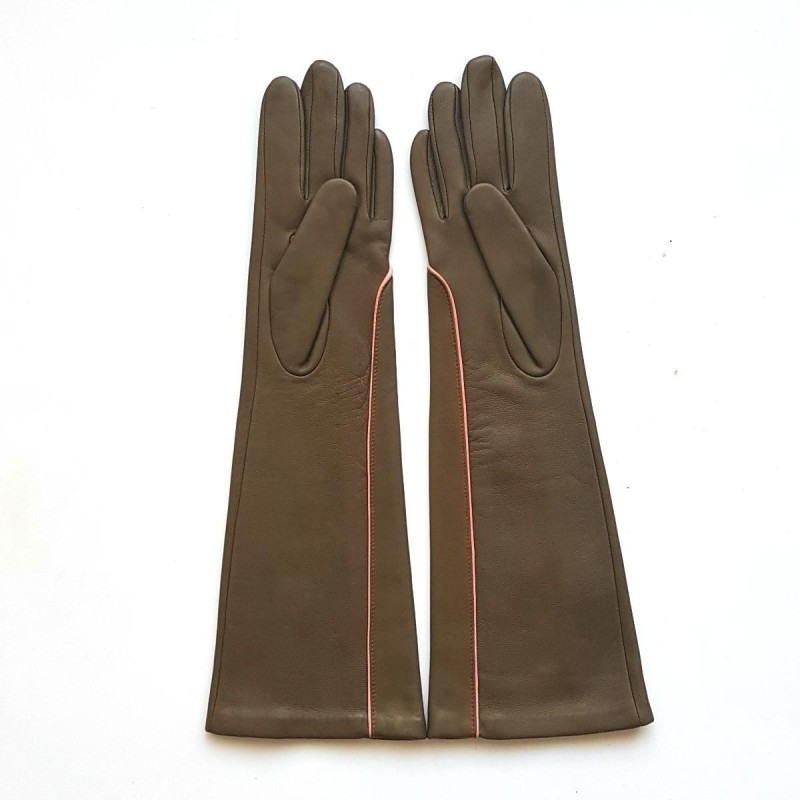 Gants en Cuir d'Agneau Kaki Rose Garance Doublés Soie.