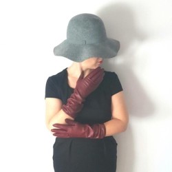 Gants en Cuir d'Agneau Bordeaux Mima Doublés Soie.