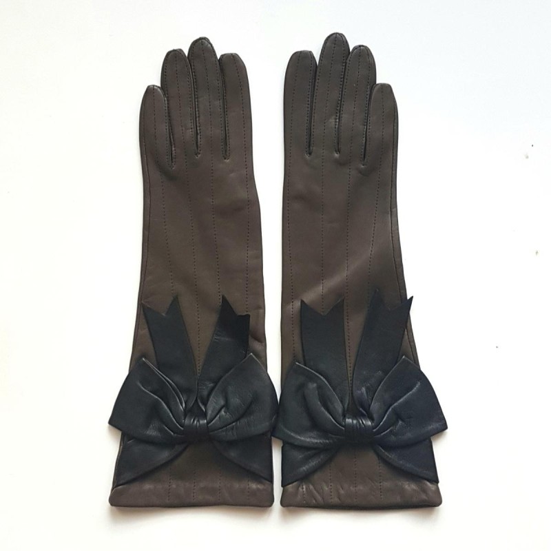 Gants en Cuir d'Agneau Kaki Noirs Alice Doublés Soie.