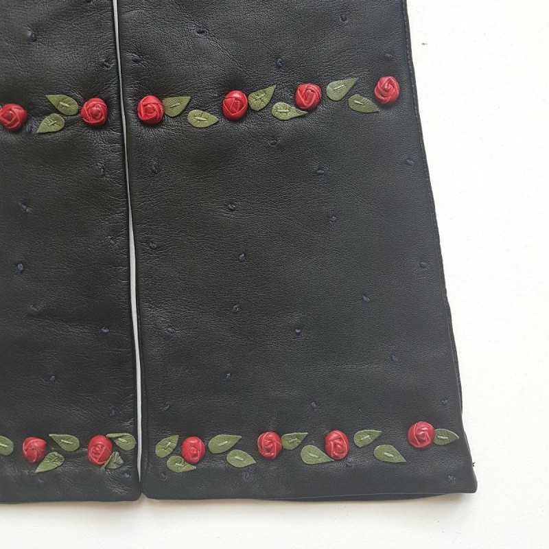 Gants en Cuir d'Agneau Noirs et Rouges Lili Doublés Soie.