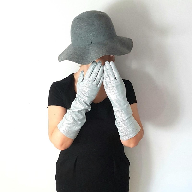 Gants en Cuir d'Agneau Argent Disco Doublés Soie.