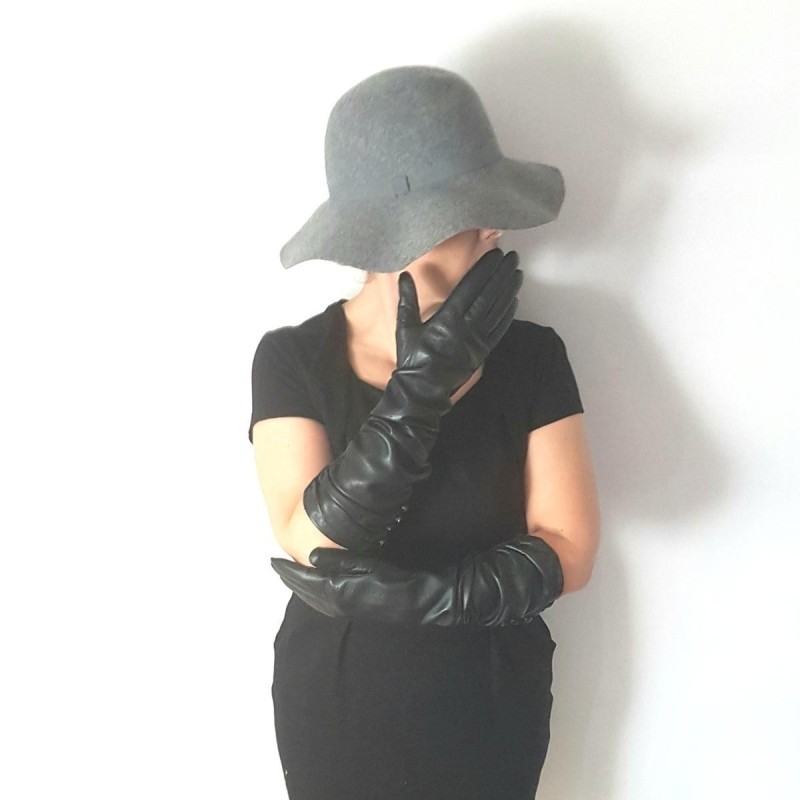 Gants en Cuir d'Agneau Noirs Margaret Doublés Soie.
