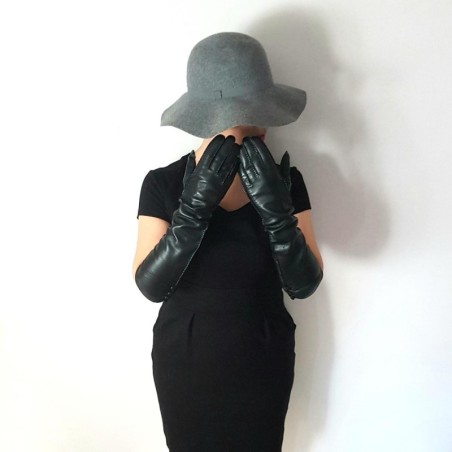 Gants en Cuir d'Agneau Noirs Margaret Doublés Soie.