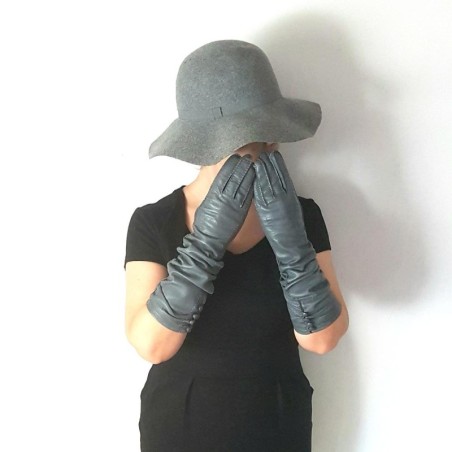 Gants en Cuir d'Agneau Gris Margaret Doublés Soie.