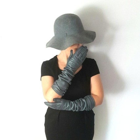 Gants en Cuir d'Agneau Gris Margaret Doublés Soie.