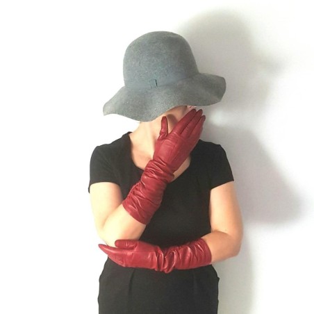 Gants en Cuir d'Agneau Rouges Elisabeth Doublés Soie.
