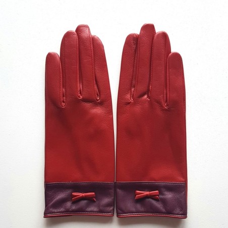 Gants en Cuir d'Agneau Rouge Cassis Anémone Doublés Soie.