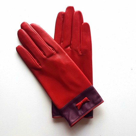 Gants en Cuir d'Agneau Rouge Cassis Anémone Doublés Soie.