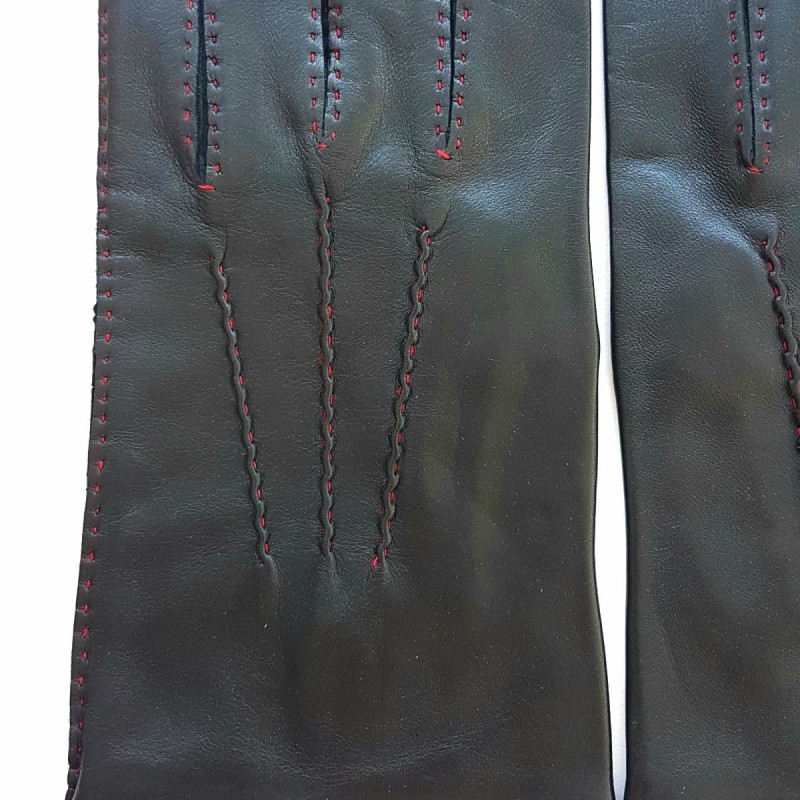 Gants en Cuir d'Agneau Noir, Rouge Doublés en Soie.