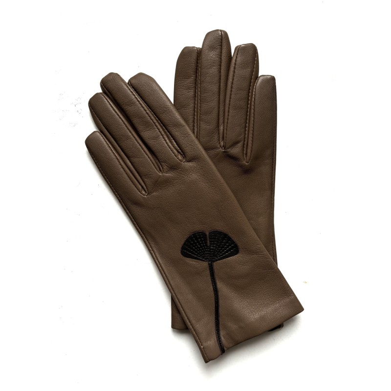 Gants en Cuir d'Agneau Argile Marron Hana Doublés Soie.