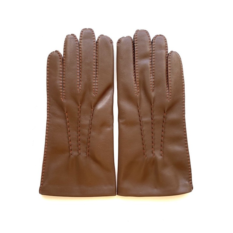 Men’s Pierre gloves in lambskin leather and silk –Craftsmanship