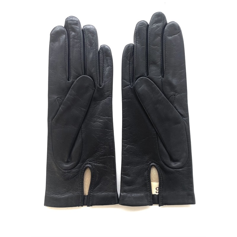 Maria women’s lambskin and silk gloves –Handcrafted elegance