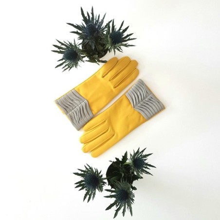 Gants en Cuir d'Agneau Jaune Gris Eline Doublés en Soie.