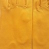 Gants en Cuir d'Agneau jaune Capucine doublé soie.