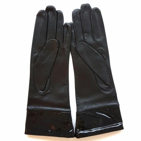 Gants en Cuir d'Agneau, Cuir Vernis Noir Twigy Doublés Soie.