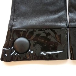 Gants en Cuir d'Agneau, Cuir Vernis Noir Twigy Doublés Soie.