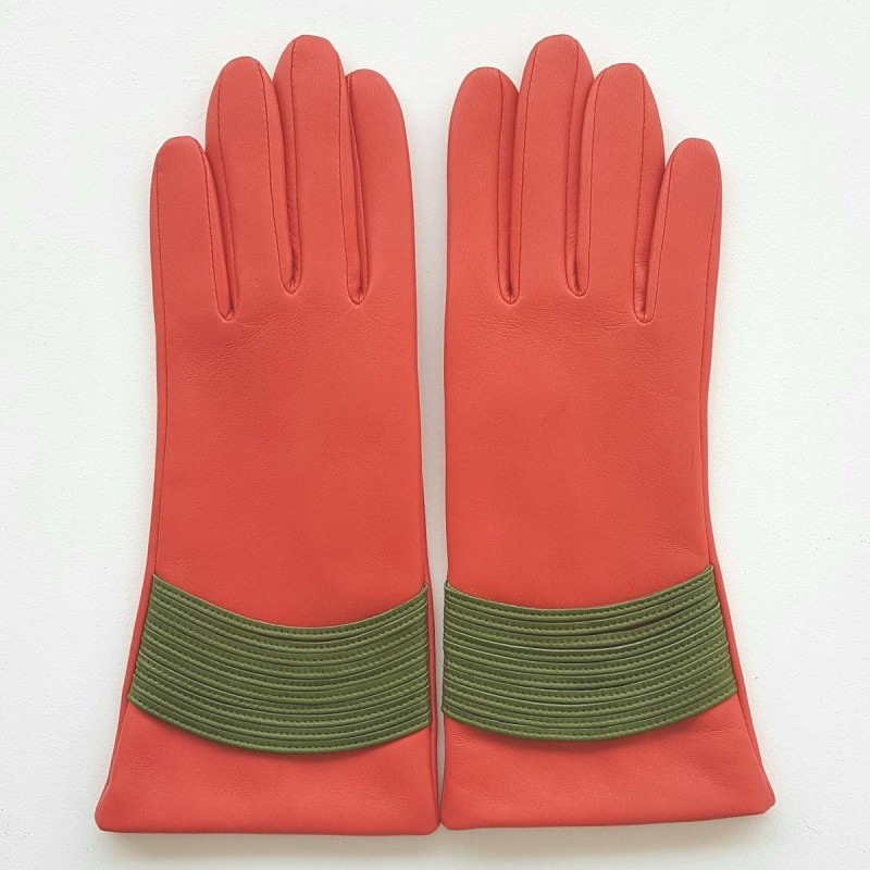 Gants en Cuir d'Agneau Capucine Kaki Athéna Doublés Soie.