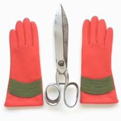 Gants en Cuir d'Agneau Capucine Kaki Athéna Doublés Soie.
