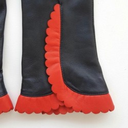 Gants en Cuir d'Agneau Noir Capucine Cassia Doublés Soie.