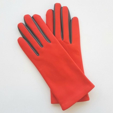 Gants en Cuir d'Agneau Capucine Gris Colombe Doublés Soie.