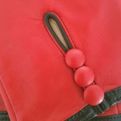 Gants en Cuir d'Agneau Rouge Noir Margueritte Doublés Soie.