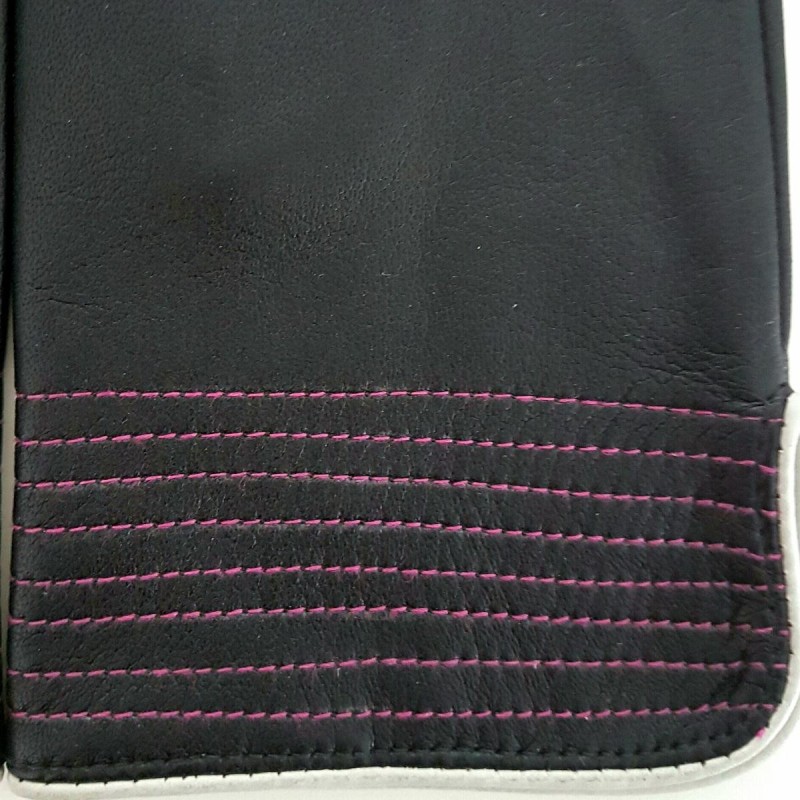Gants en Cuir d'Agneau Noir Gris Hot Pink Doublés Soie.