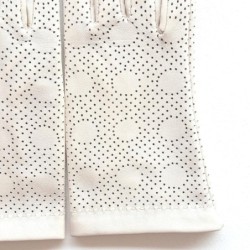 Gants en Cuir d'Agneau Blanc Cassé Carmélina Non Doublés.