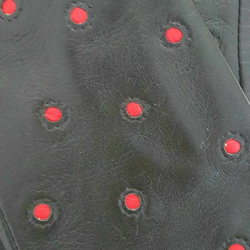 Gants en Cuir d'Agneau Noir Rouge Coccinelle Doublés Soie.