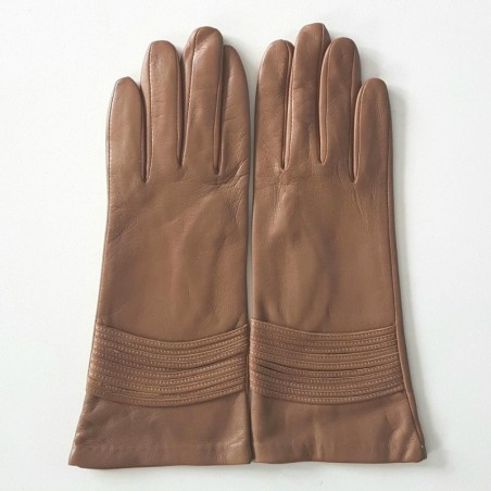 Gants en Cuir d'Agneau Sable Athéna Doublés Soie.