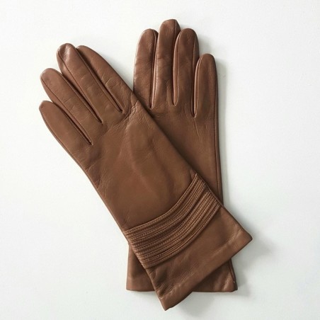 Gants en Cuir d'Agneau Sable Athéna Doublés Soie.