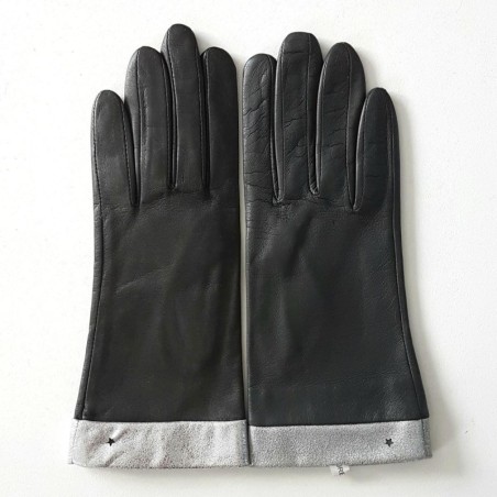 Gants en Cuir d'Agneau Gris Argent Stella Doublés Soie.