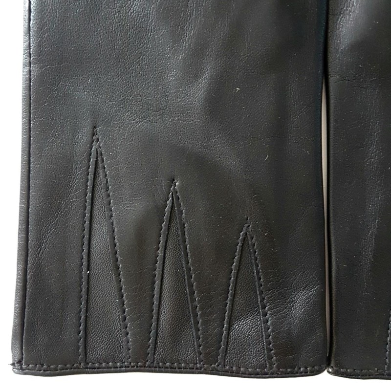 Gants Cuir d'Agneau Noir Triunghi Doublés soie.