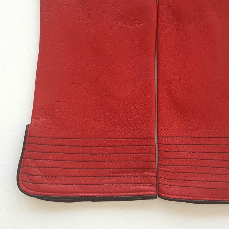Gants en Cuir d'Agneau Rouge Noir Fénelon Doublés Soie.