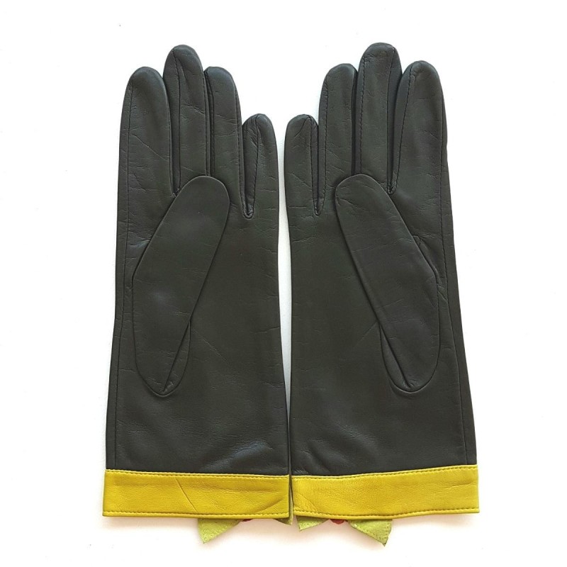 Gants en Cuir d'Agneau Kaki Orange Vert Anis Mirablis Doublés Soie.
