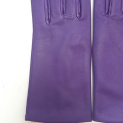 Gants en Cuir d'Agneau Améthyste Capucine Doublés Soie.