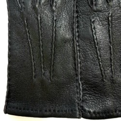 Gants en Cuir de Pécari Noir Joseph Doublés Soie.