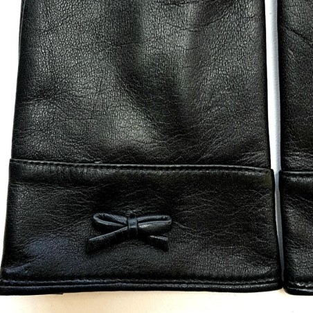 Gants en Cuir d'Agneau Noir Anémone Doublés Soie.