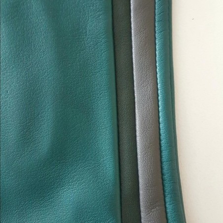 Gants Cuir d'Agneau Vert Evergreen Gris Akane Doublés soie.