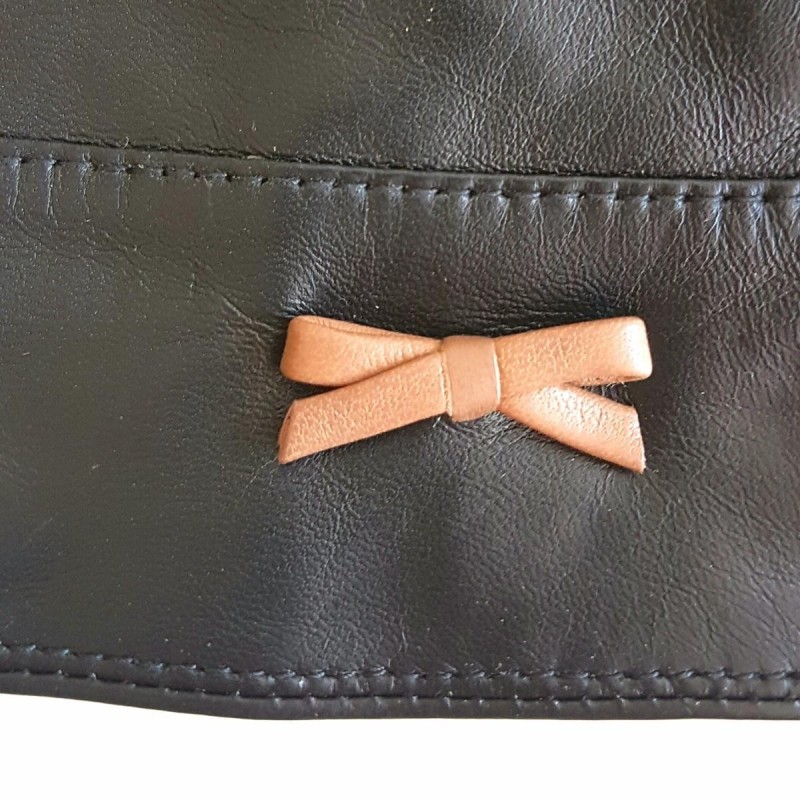 Gants en Cuir d'Agneau Noir Sable Anémone Doublés Soie.