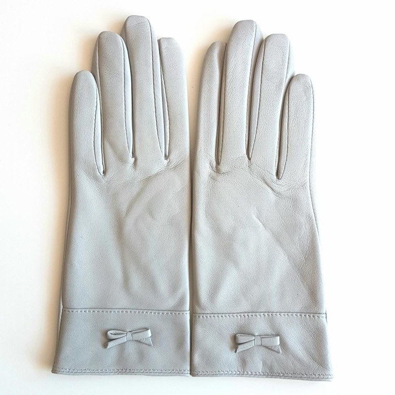 Gants en Cuir d'Agneau Gris Clair Anémone, Doublés Soie.