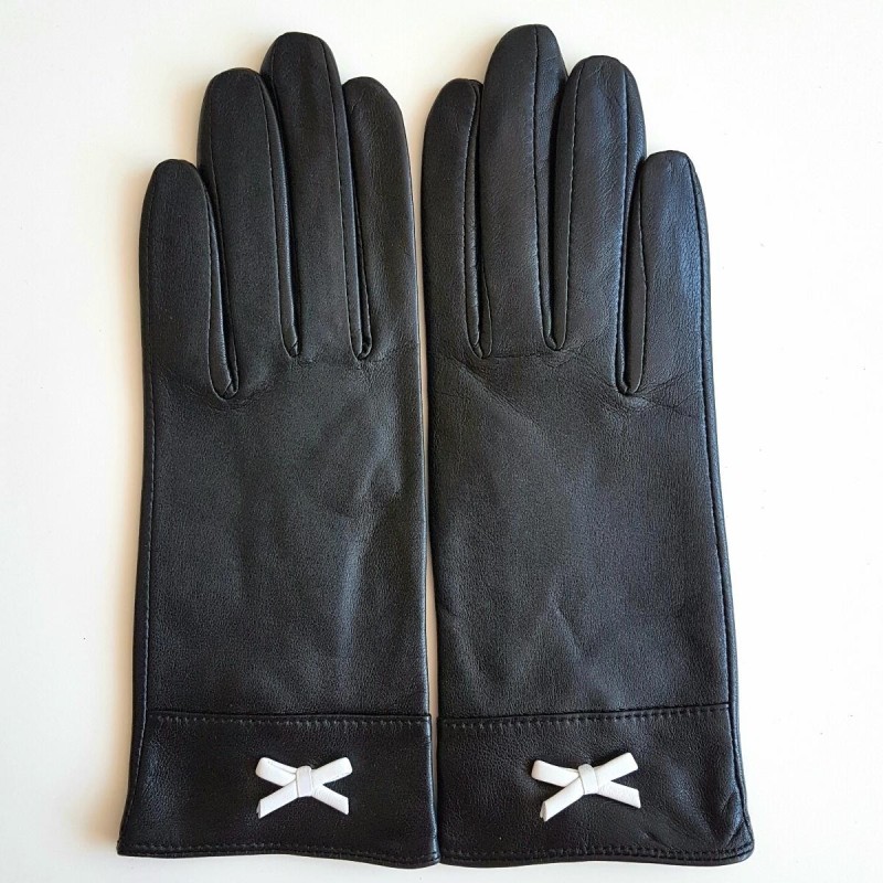 Gants en Cuir d'Agneau Noir Blanc Anémone Doublés Soie.