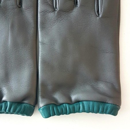 Gants Cuir d'Agneau Gris Vert Jacqueline Doublés soie.