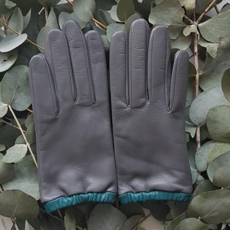 Gants Cuir d'Agneau Gris Vert Jacqueline Doublés soie.