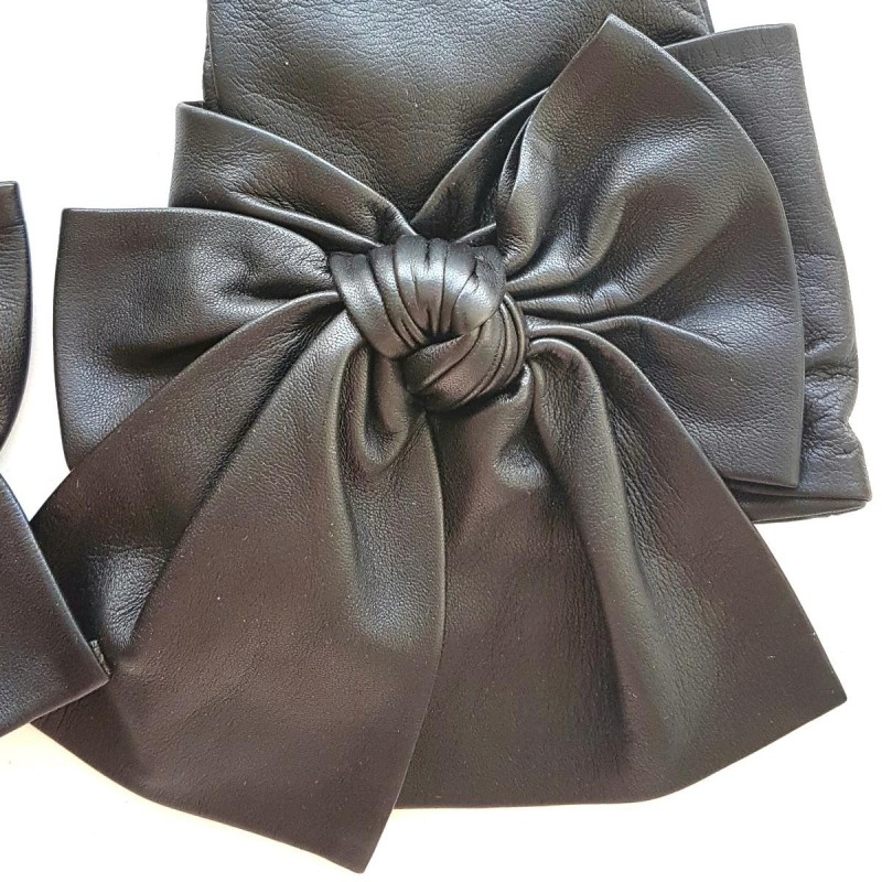 Gants en Cuir d'Agneau Noir Paloma Doublés Soie.