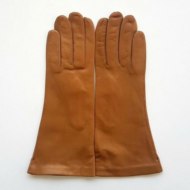 Gants en Cuir d'Agneau Biscuit Clair Coline Doublés Soie.